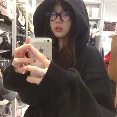 我、他们和拉拉